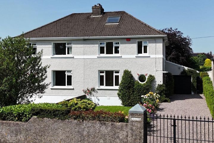 4 Lake Lawn, Douglas, Co. Cork, T12T27H