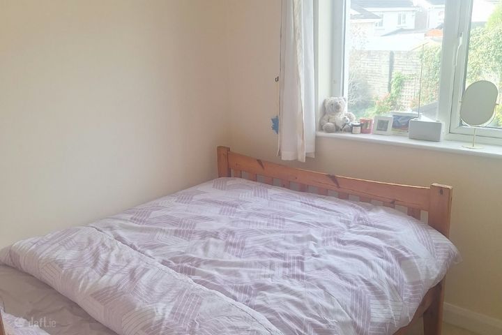 56 Caiseal Cam, Roscam, Galway, Roscam, Co. Galway