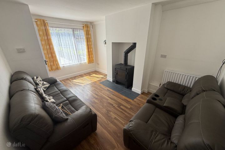 4 Saint Joseph'S Villas, Curraheen, Ballinveiltig, Co. Cork
