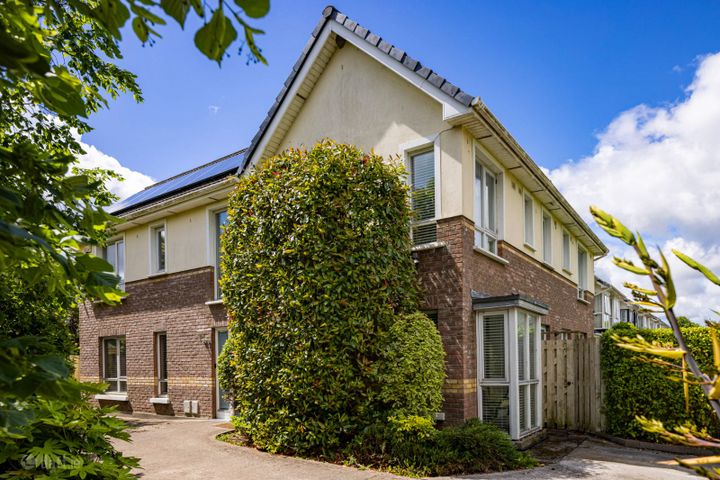 8 Cedar Park, Ridgewood, Swords, Co. Dublin, K67R295