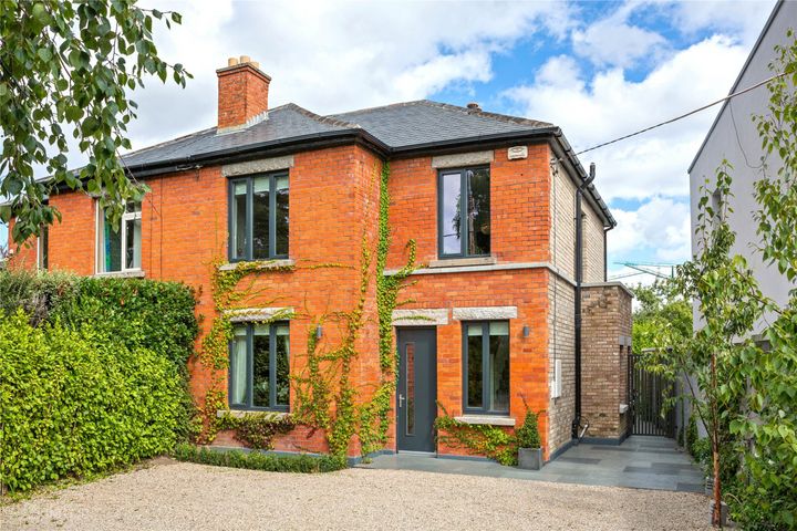 Glenview, Sandyford Rd, Dublin 16, Dublin 16, Dublin