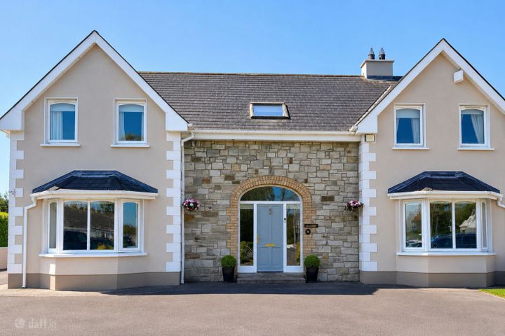 Keadue Road, Leitrim Village, Drumshanbo, Co. Leitrim, N41AD66
