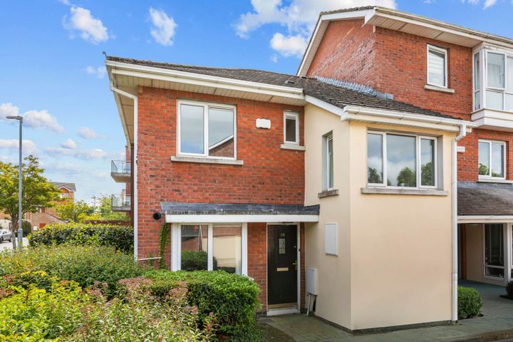 10 Fernleigh Lawn, Castleknock, Dublin 15, Co. Dublin, D15F5XY