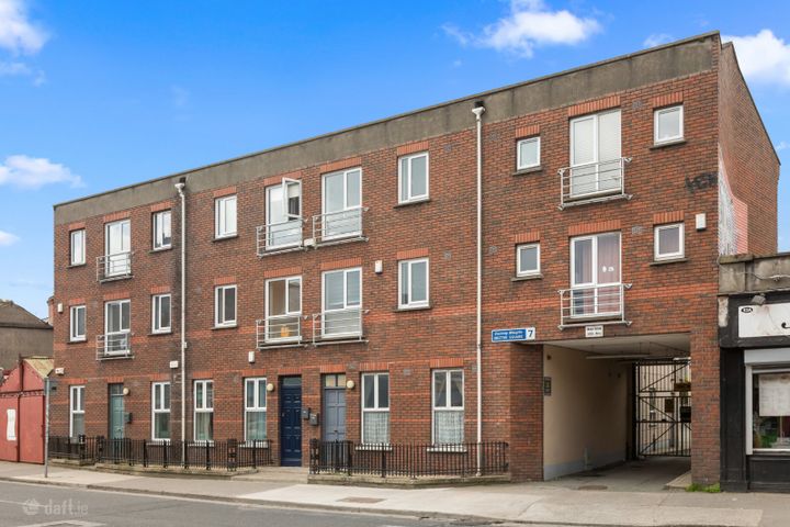 11 Bective Square, Phibsboro, Dublin 7, D07PT68