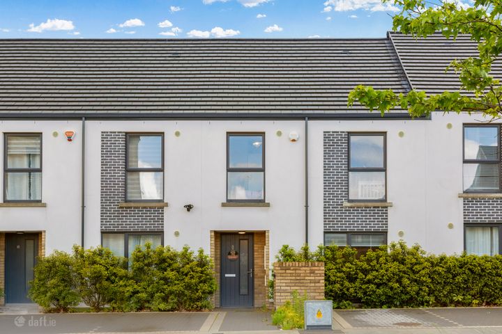 8 Aderrig Walk, Adamstown, Lucan, Co Dublin