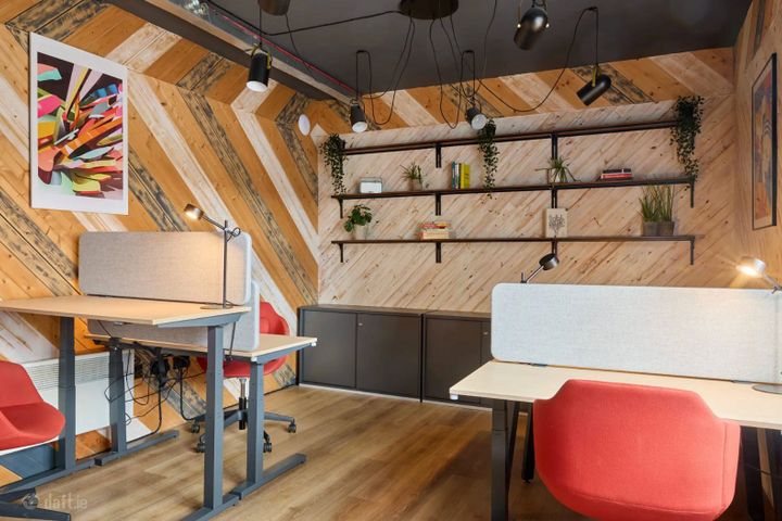 Tara Street, Dublin 2