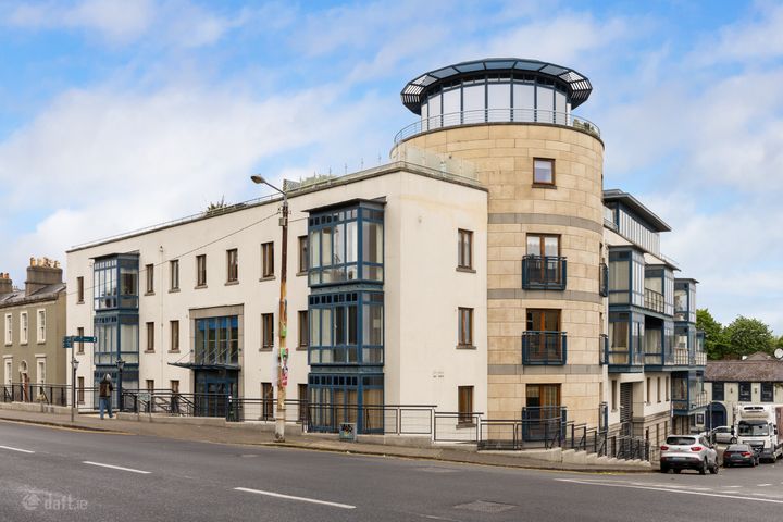 Apt 24 De Vesci House, Longford Place, Dun Laoghaire, Dublin