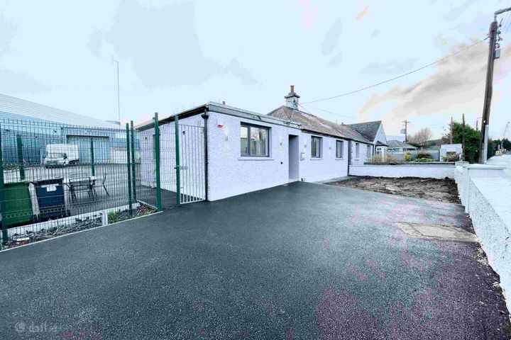 Robinhood Road, Clondalkin, Dublin 22