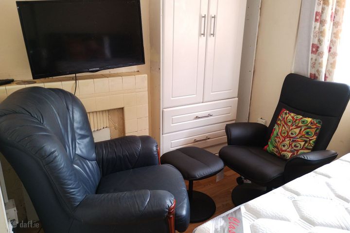 Palmerstown Drive, Dublin 20, Palmerstown, Dublin 20