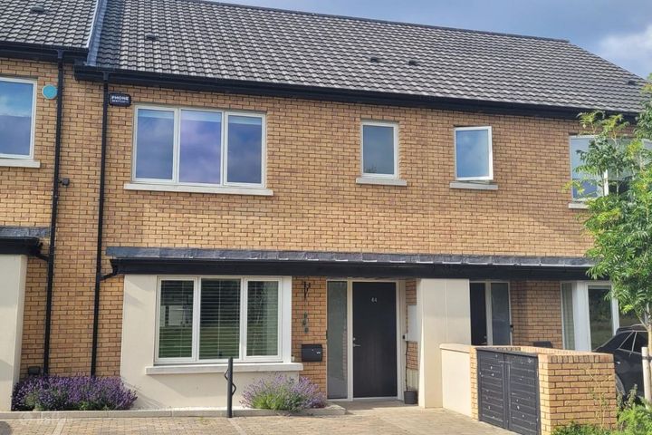 64 Clay Farm Drive, Dublin 18, Leopardstown, Dublin 18, D18P8XF