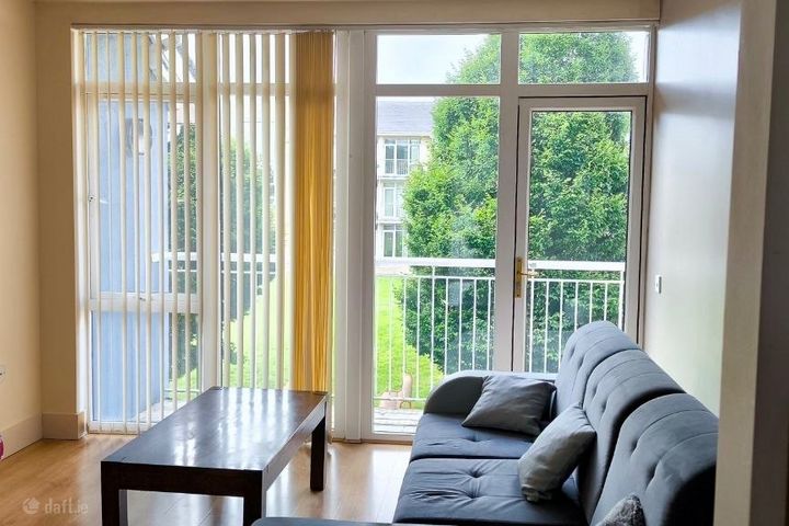 62 Block G, Hawthorn Village, Castlebar, Co. Mayo