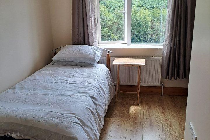 Rathcooney Road, Ballyvolane, Co. Cork