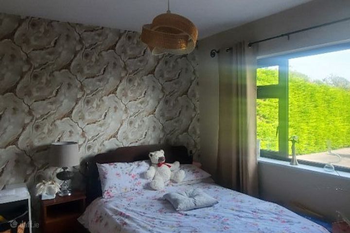 Ballindine Road, Claremorris, Co. Mayo