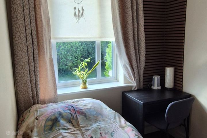 Manorfields Drive, Dublin 15