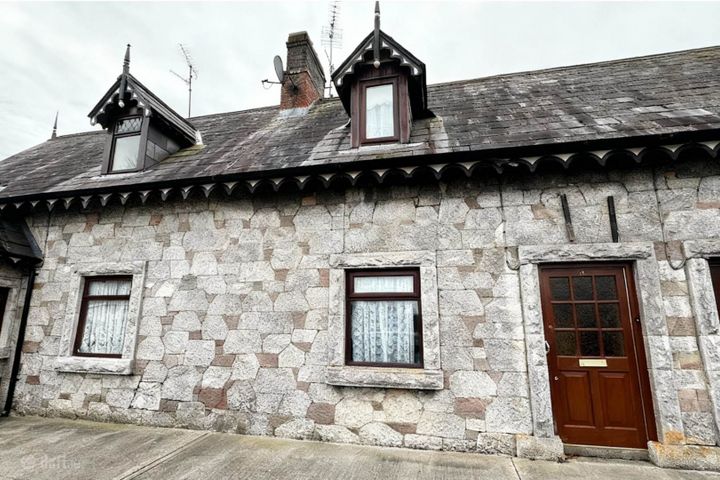 8 St Josephs Terrace, Carrickmacross, Co. Monaghan, A81AV90