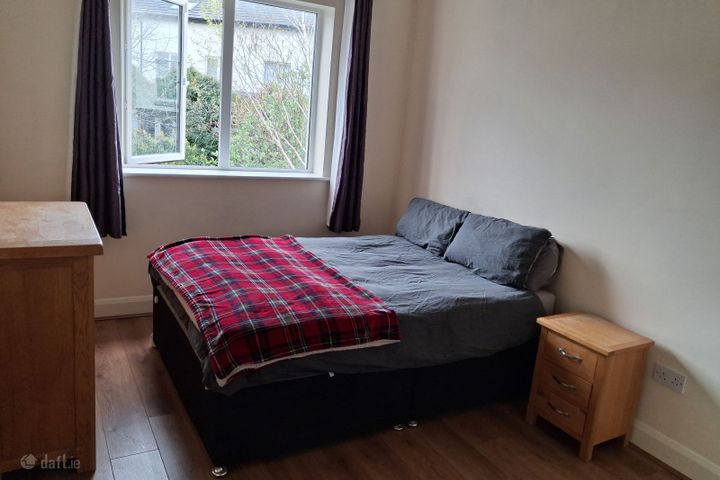 23 Claremont Avenue, Honey Park, Dun Laoghaire, Co, Glenageary, Co. Dublin