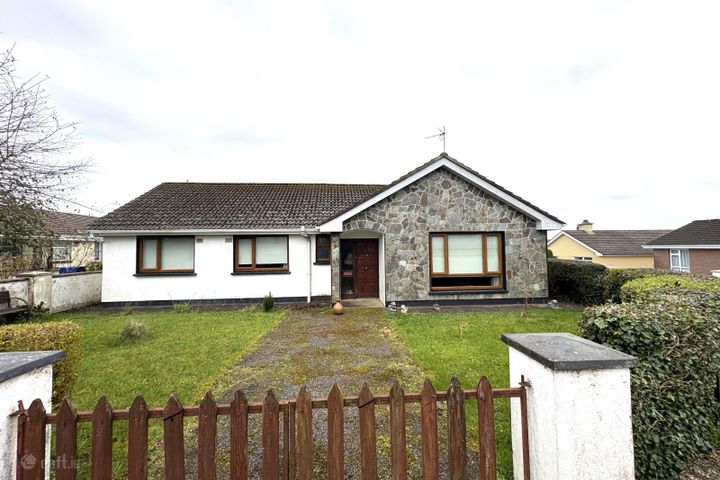 21 Forest View, Boyle, Co. Roscommon, F52W738
