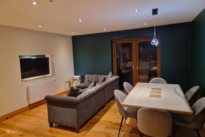 #ALL BILLS INCLUDED#Bloomswood, 8 Colecott, Lusk, Co. Dublin