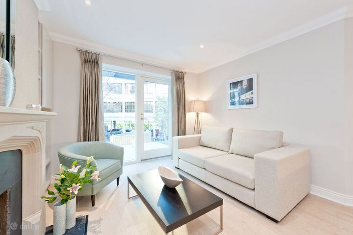 Shelbourne Hall, Shelbourne Road, Ballsbridge, Dublin 4