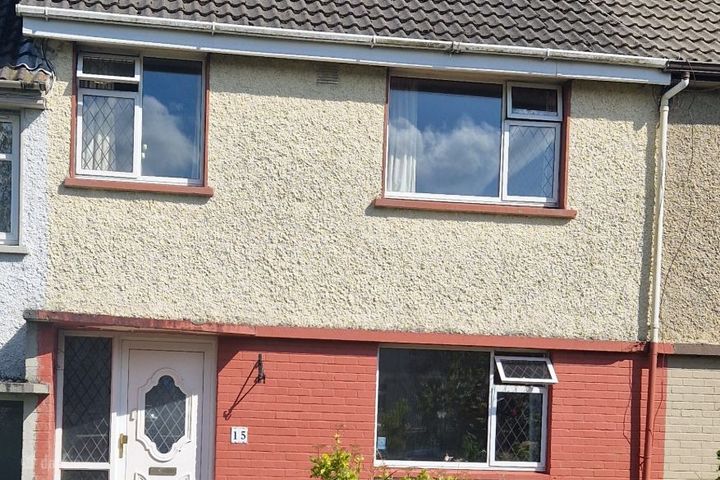 15 Dalcassian Park, Turnpike, Ennis, Co. Clare, V95DX7N