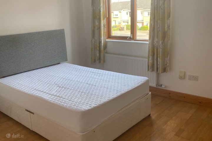 35 Fernleigh Grove, Dublin 15, Carpenterstown, Dublin 15