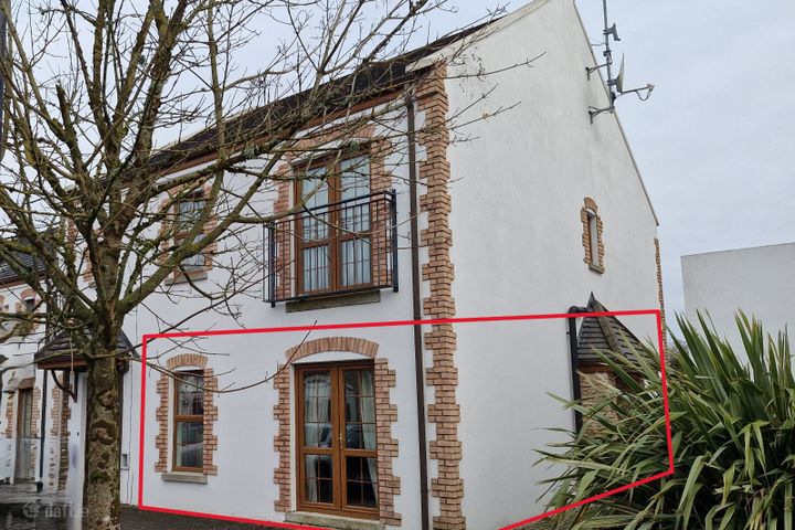 34 Thomond Court, Ballymahon, Ballymahon, Co. Longford, N39H006