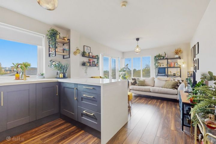 27 Melville Park, Finglas, Dublin 11, D11NT25