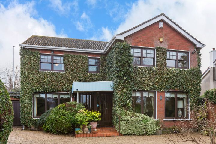 El Jadida, Stillorgan Park, Blackrock, Dublin
