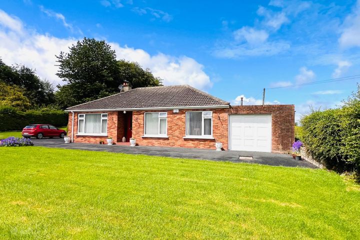 Newtown, Pallasgreen, Barna, Co. Limerick, V94K6YN