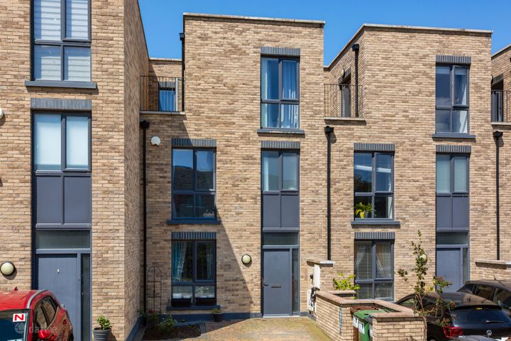 7 Hallwell Park, Adamstown, Lucan, Co. Dublin, K78Y9X4