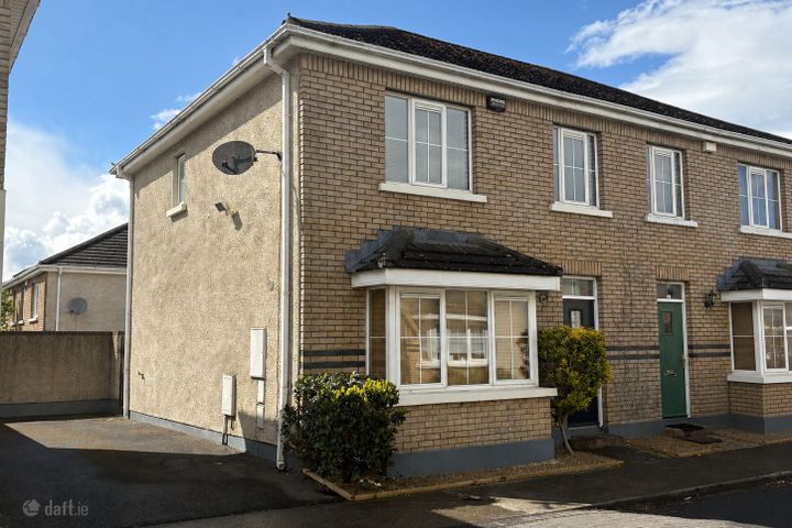 38 Mount Eustace Park, Dublin 15, Tyrrelstown, Dublin 15, D15P9W2