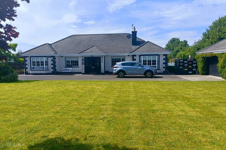 Rathlumber, Edenderry, Rathvilla, Co. Offaly, R45C822