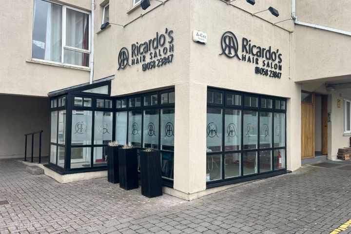 Ricardo'S Hair Salon, 4 Garvan'S Court, Castle Street, Dungarvan, Co. Waterford