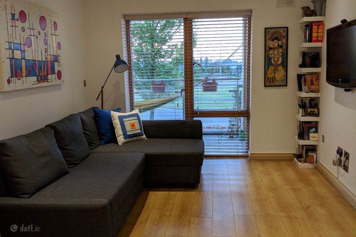 9 Oak House, Carrickmines Green, Glenamuck road, Carrickmines, Co. Dublin