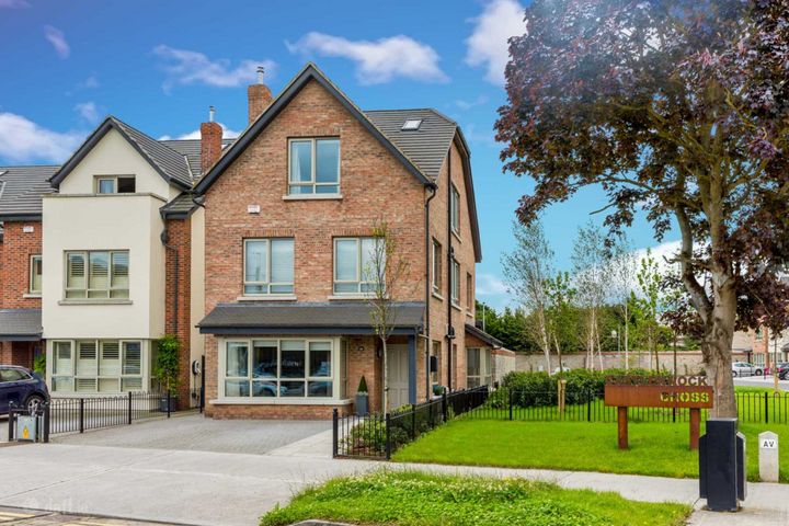 18 Castleknock Cross, Castleknock, Dublin 15, Dublin 15, Dublin