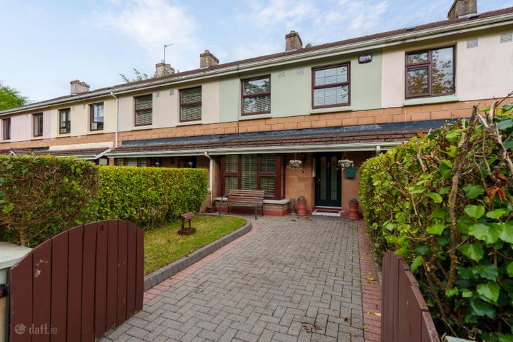 4 Parklea Court, Model Farm Road, Co. Cork, T12T8NT