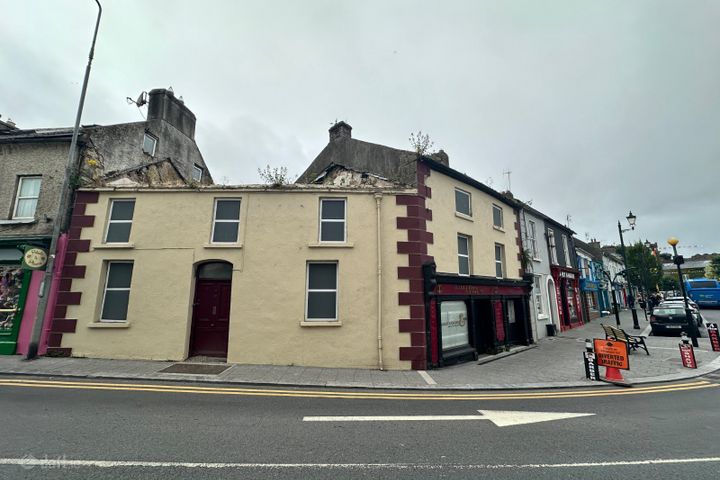 Market Street and Low Street, Thomastown, Co. Kilkenny