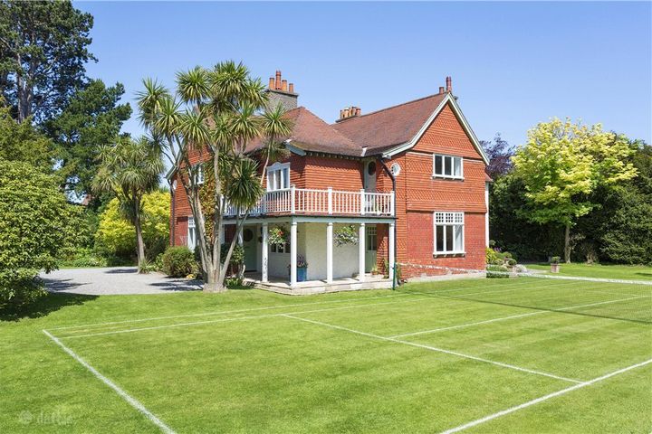 Voewood, Hainault Rd, Foxrock Dublin 18, Dublin 18, Dublin