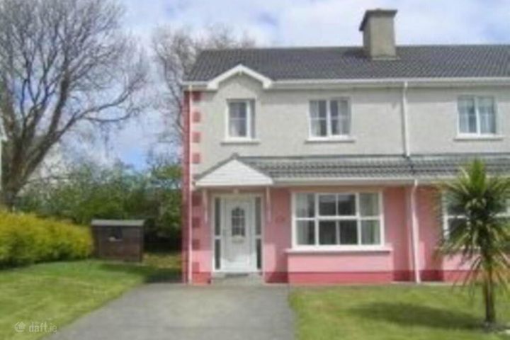 41 Meadowhill, Letterkenny, Co. Donegal