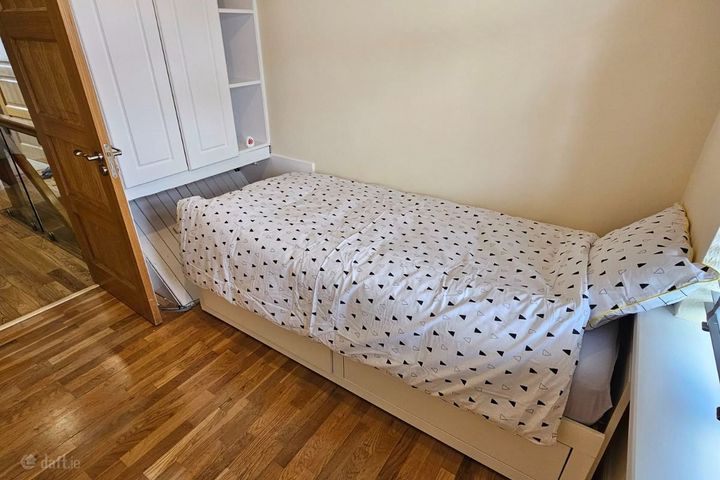 Grange Road, Rathfarnham, Dublin 14