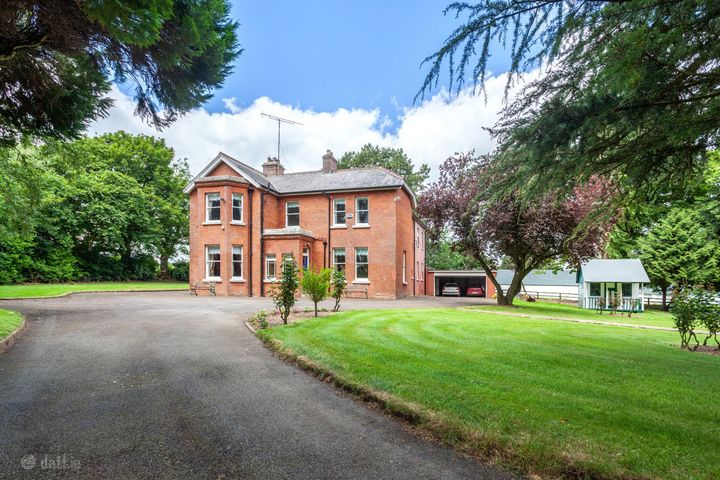 Pollardstown House, Pollardstown, The Curragh, Kildare