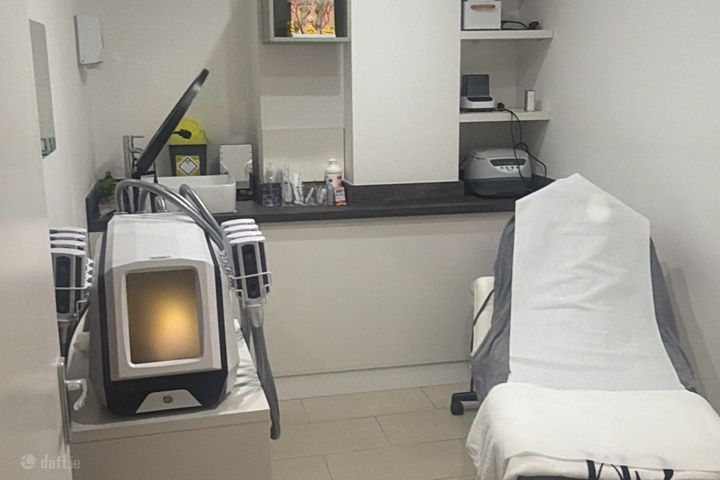 World Of Elegance, 30 Castle Street, Dublin 2, Christchurch, Dublin 8