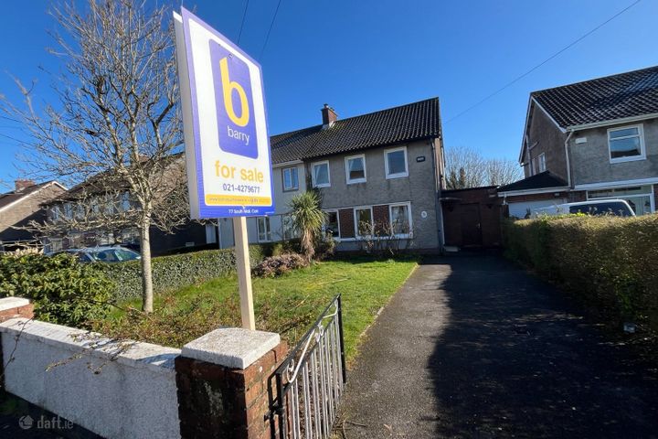 11 Farranlea Grove, Model Farm Road, Victoria Cross, Co. Cork, T12P2H9