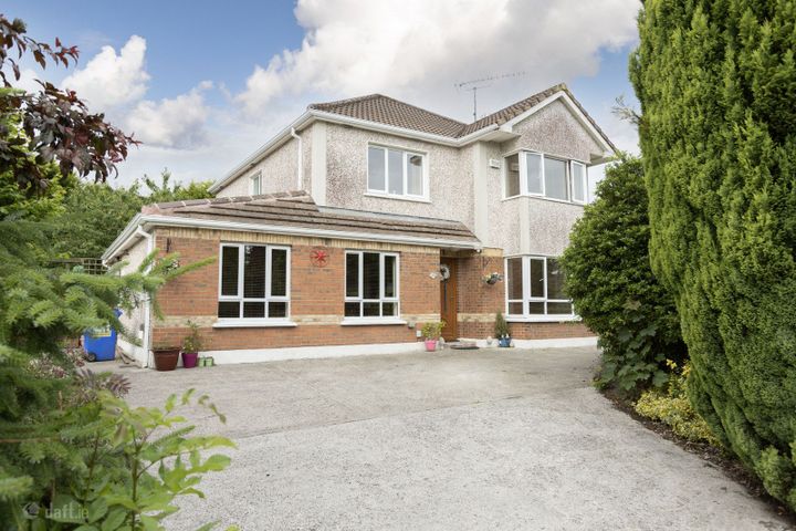 37 The Crescent, Lakepoint Park, Mullingar, Westmeath