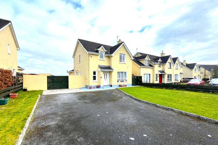 4 Woodlands, Lackagh, Turloughmore, Galway
