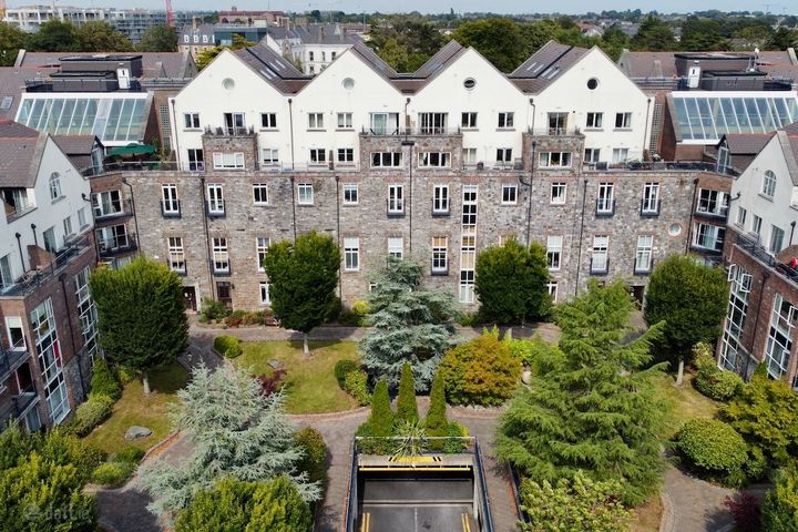 317 Gracepark Manor, Drumcondra, Dublin 9, D09PN47