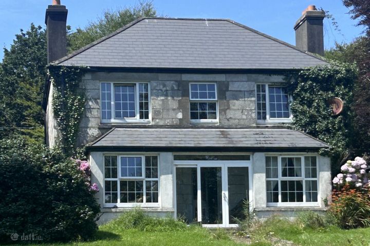 Dunboy, Castletownbere, Beara, Co. Cork, P75Y424