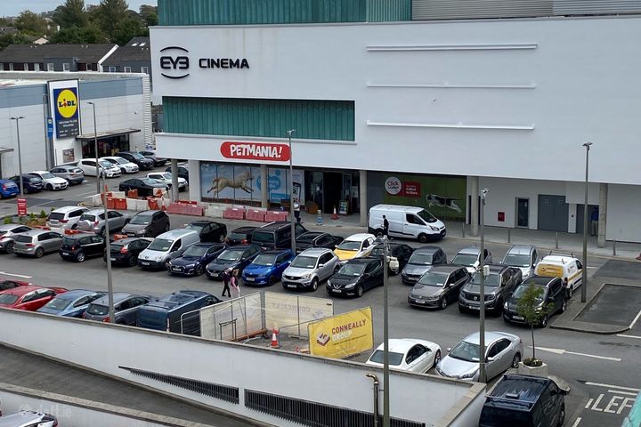 Unit 18 Wellpark Retail Centre, Wellpark, Co. Galway