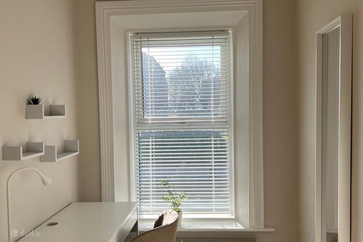 Cork Street, Dublin 8, The Coombe, Dublin 8