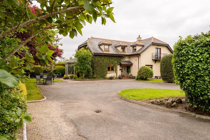 Bracetown, Clonee, Meath, Meath